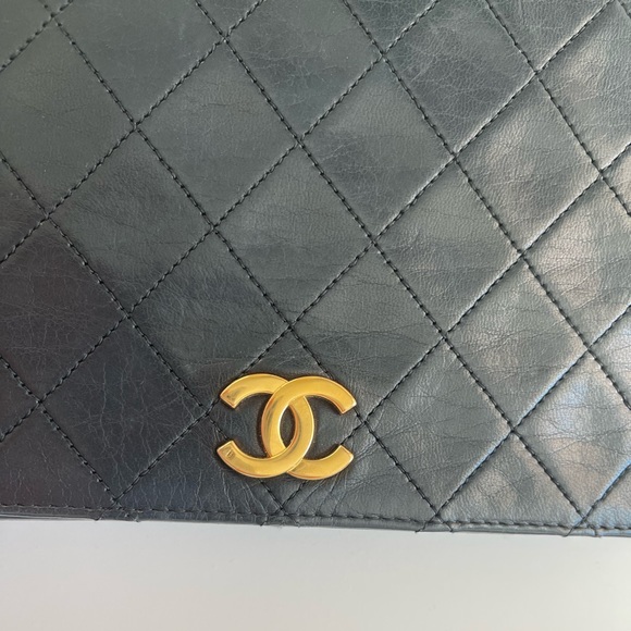 Vintage Chanel black Classic Full Flap bag - Picture 2 of 8